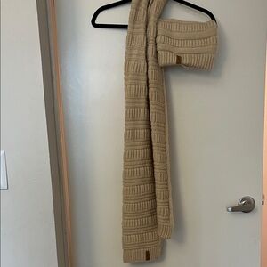 Senpuki Scarf and Beanie